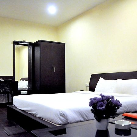 Hotel Suncity Palace Jharsuguda Экстерьер фото
