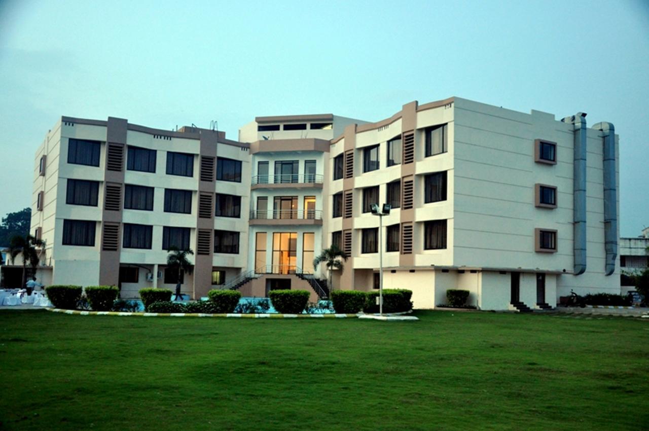 Hotel Suncity Palace Jharsuguda Экстерьер фото